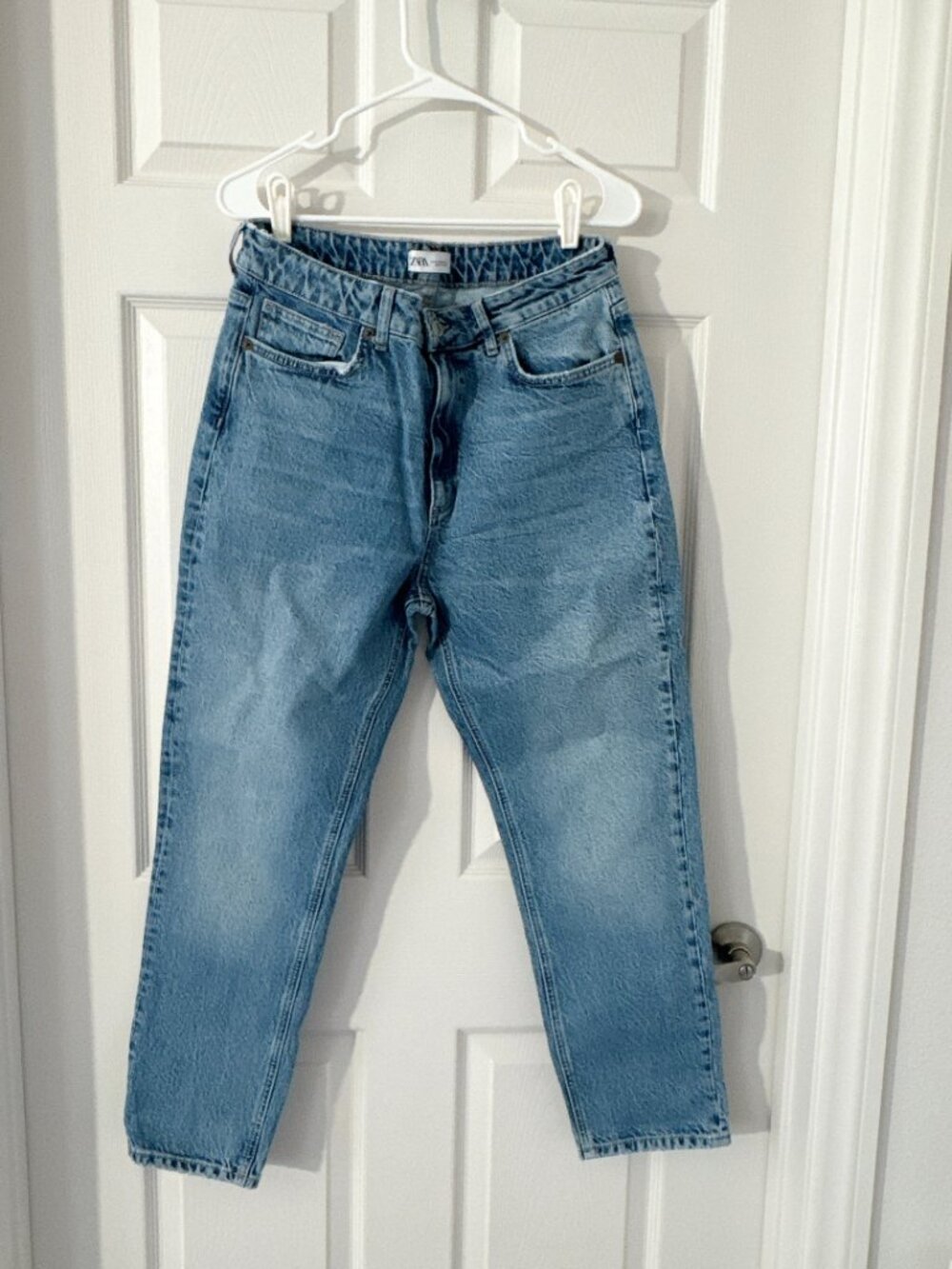 Zara Women’s Blue Jeans Size 10 Denim Pants Casual Everyday Fit